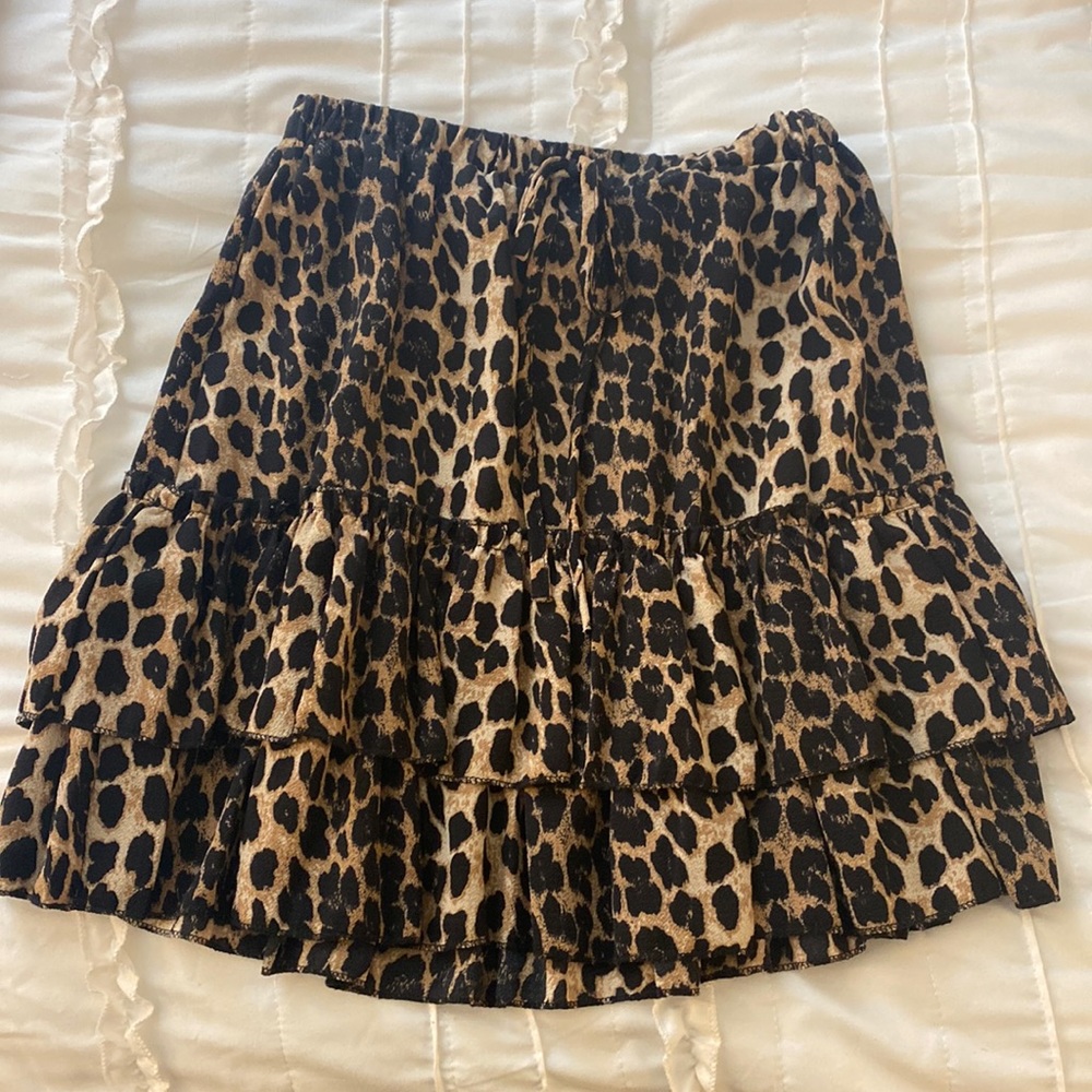 Cheetah skirt with tie waist
